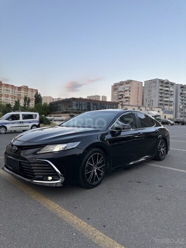 Toyota Camry-3