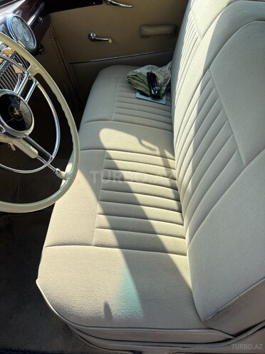 GAZ 12 ZIM-4