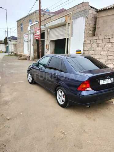 Ford Focus-5