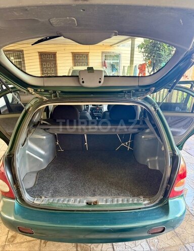 Hyundai Elantra-8