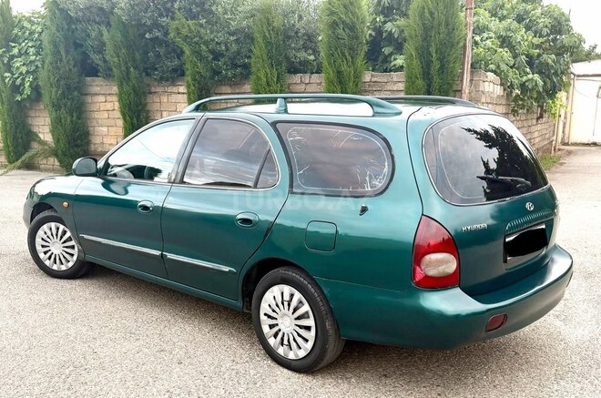 Hyundai Elantra-5