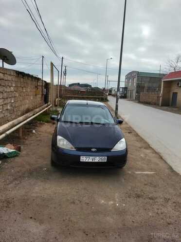 Ford Focus-1