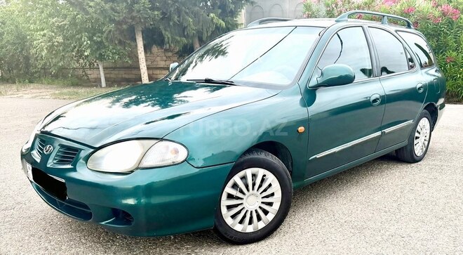 Hyundai Elantra-10