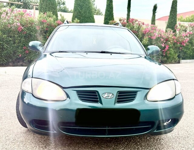 Hyundai Elantra-9
