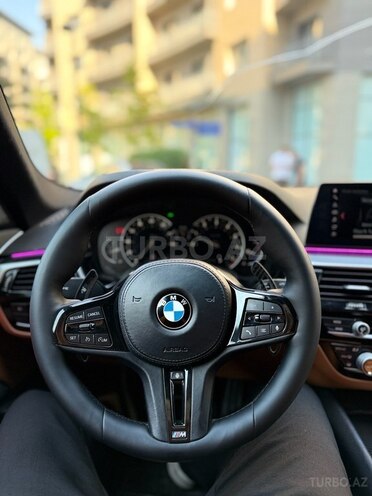 BMW 530-11