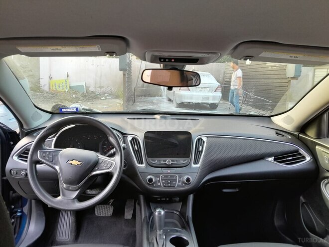 Chevrolet Malibu-5