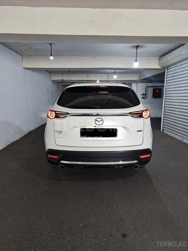 Mazda CX-9-3