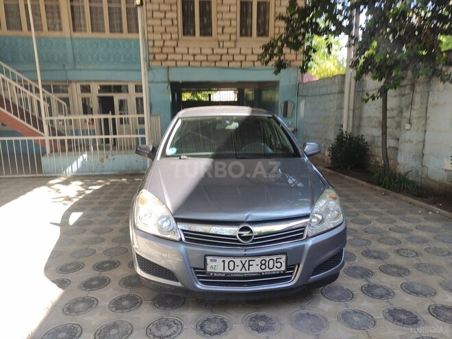 Opel Astra-1