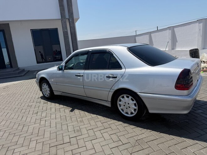 Mercedes C 220-4