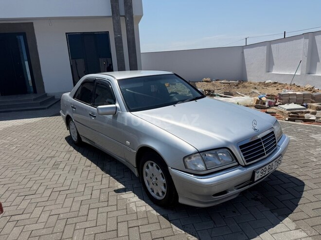 Mercedes C 220-3