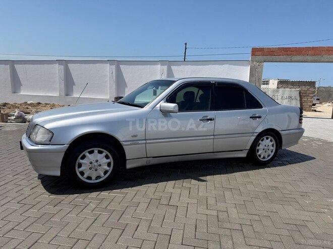 Mercedes C 220-6