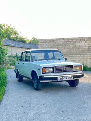 LADA (VAZ) 2107-18