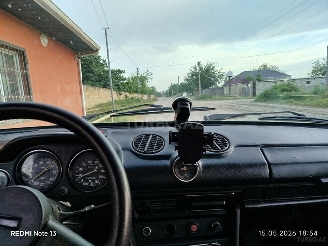 LADA (VAZ) 2106-4