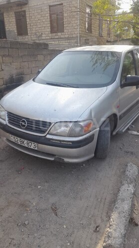 Opel Sintra-1