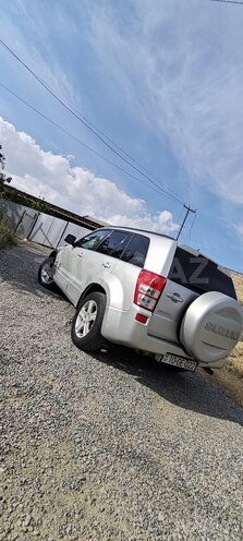 Suzuki Grand Vitara-5