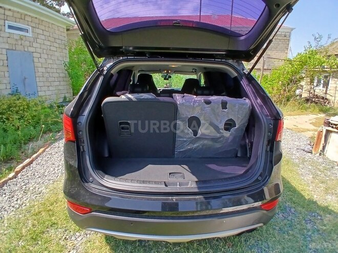 Hyundai Santa Fe-4