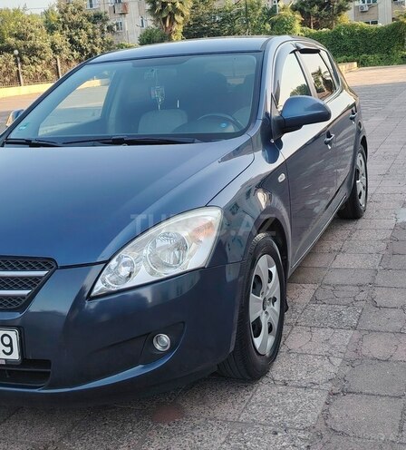 Kia Ceed-4