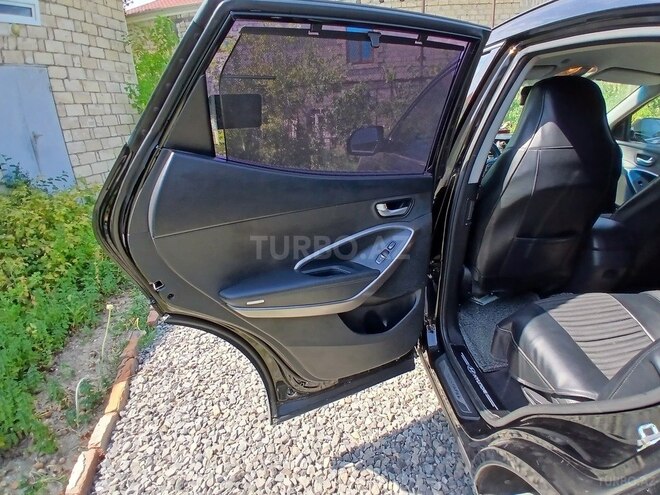 Hyundai Santa Fe-14