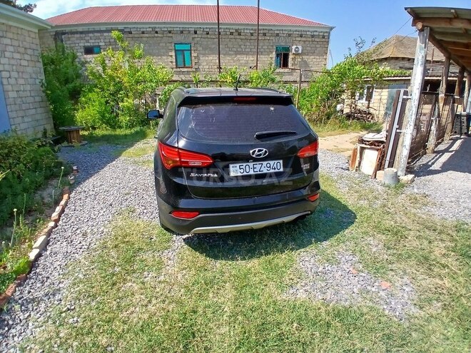 Hyundai Santa Fe-15