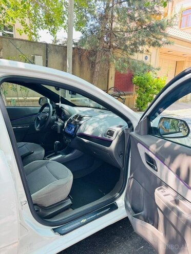 Chevrolet Cobalt-8