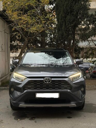 Toyota RAV4-1