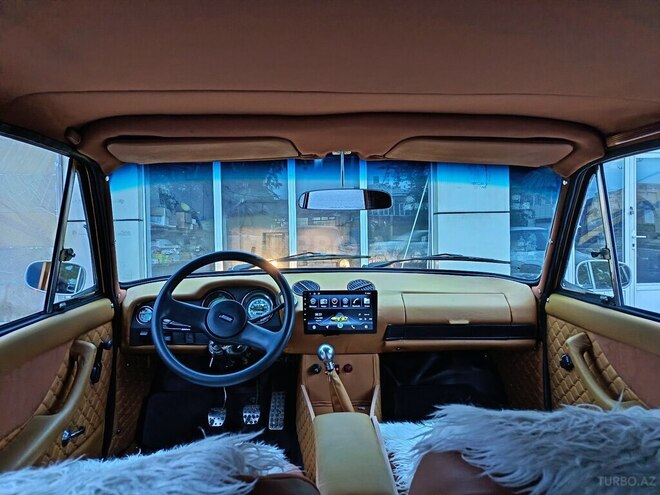 LADA (VAZ) 21011-6