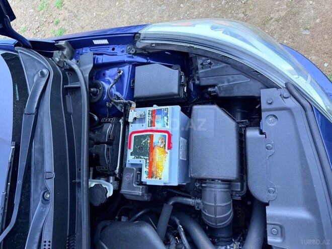 Hyundai Accent-2