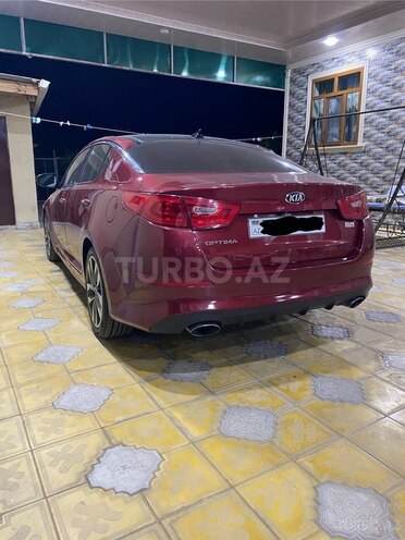 Kia Optima-4