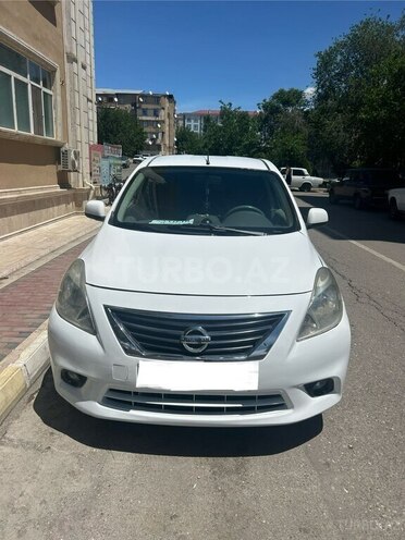Nissan Sunny-1