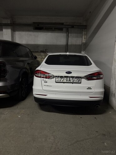 Ford Fusion (North America)-4