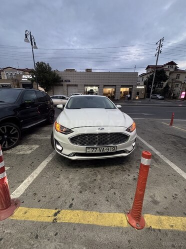 Ford Fusion (North America)-1