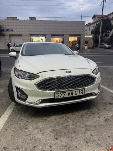 Ford Fusion (North America)-6