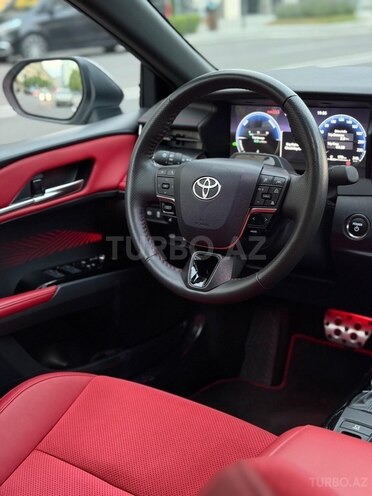 Toyota Camry-7
