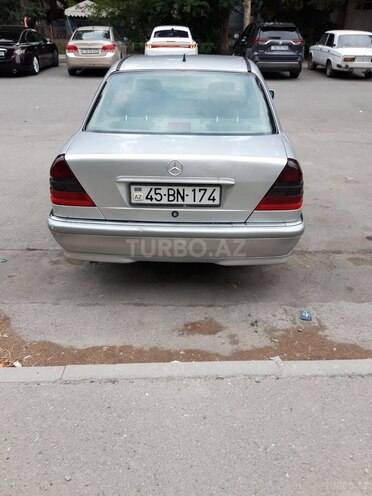 Mercedes C 200-4