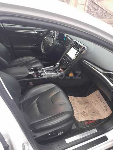 Ford Fusion (North America)-9