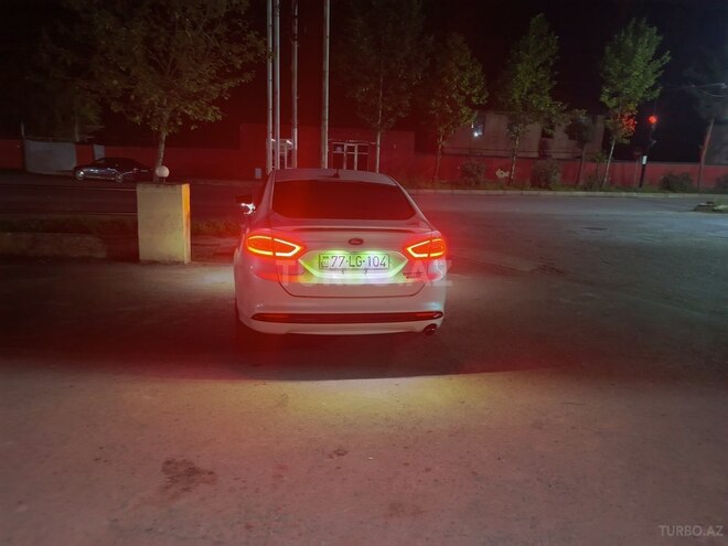 Ford Fusion (North America)-6