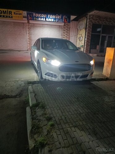 Ford Fusion (North America)-1
