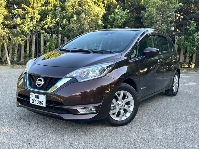 Nissan Note-1