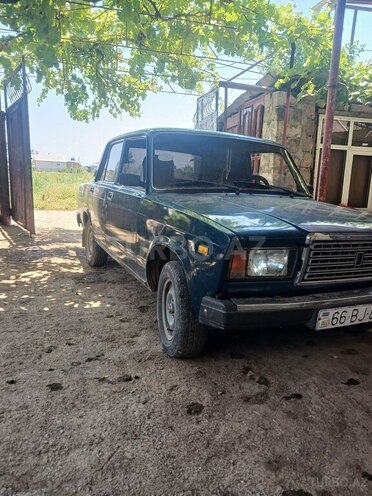 LADA (VAZ) 2107-15
