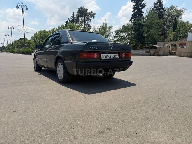 Mercedes 190-6