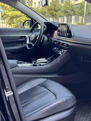 Hyundai Sonata-10