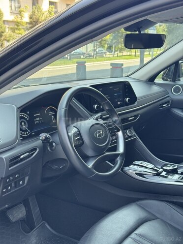Hyundai Sonata-18