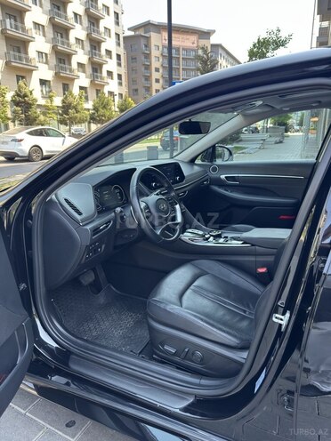 Hyundai Sonata-11