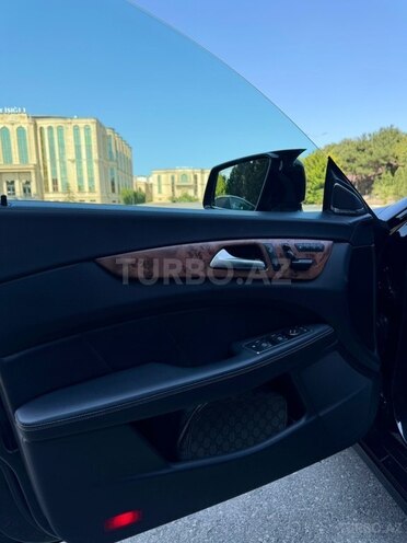 Mercedes CLS 500-15