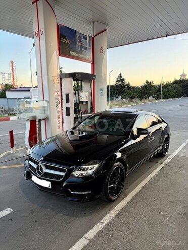 Mercedes CLS 500-1