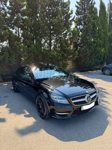 Mercedes CLS 500-6