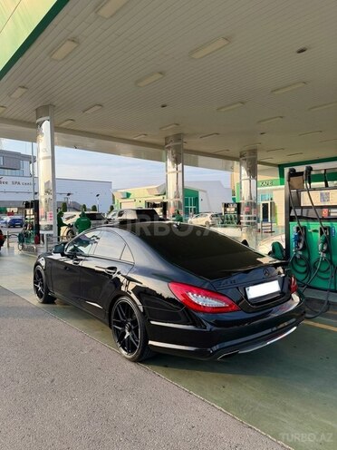 Mercedes CLS 500-9