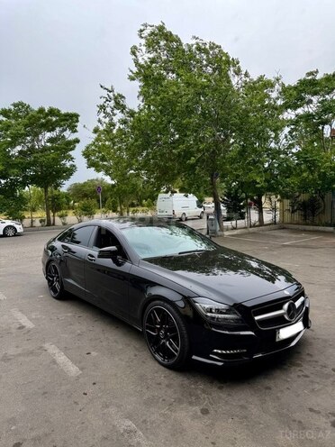 Mercedes CLS 500-2