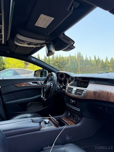 Mercedes CLS 500-13