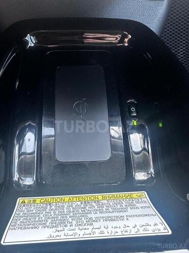 Toyota Prius-10